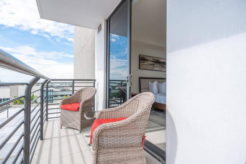 Appartamento Stunning In Downtown Doral *
