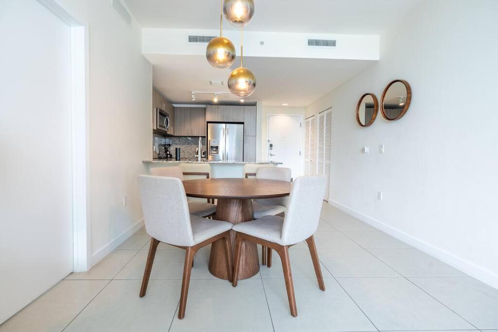 Appartamento Stunning In Downtown Doral Miami
